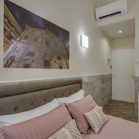 Navona Charme Suite Rome Exterior photo